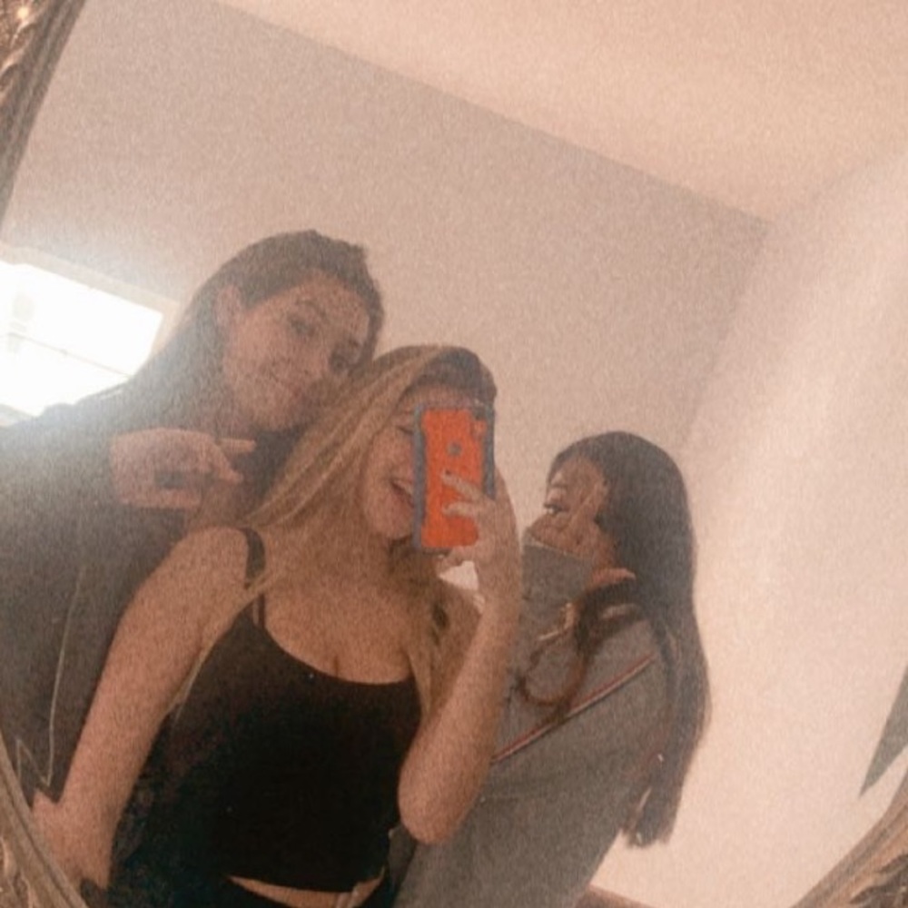 Meet your Posher, Gianna